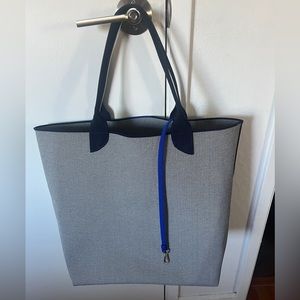 Rothy’s The Lightweight Tote in Maritime Cloud